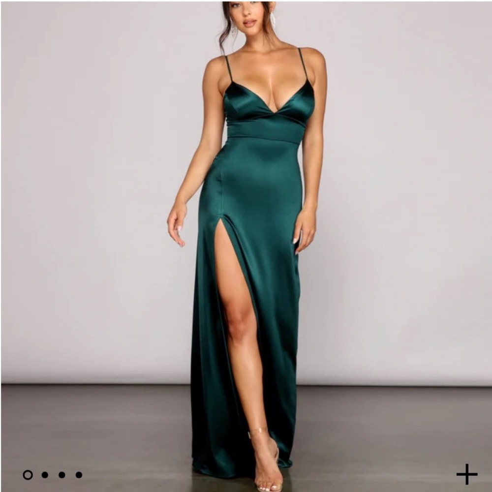 Windsor green maxi dress size xs